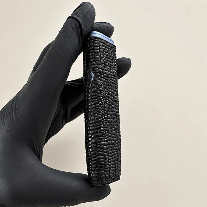 IQOS Iluma i One kılıf Snake Skin, siyah